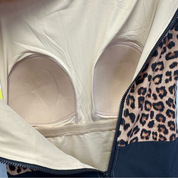 Summersalt The Surf Leopard Print One Piece Swimsuit Women’s Size 6 Two Tone NWT - Picture 4 of 16